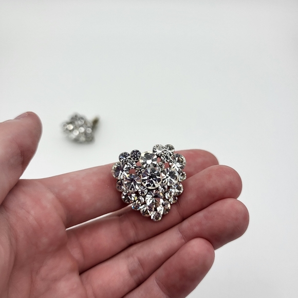 Clip on heart earrings - Picture 2 of 4